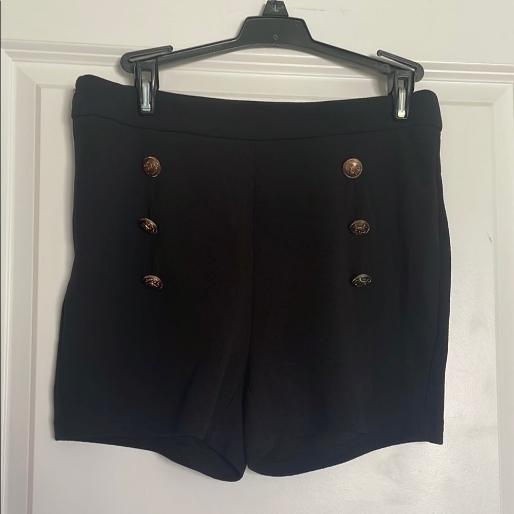 Black Button-Detail Women's Shorts size S/M *buttons faded Good Condition